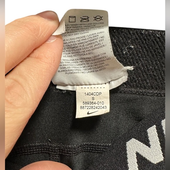 Nike Pro Black spandex Shorts - Picture 3 of 3